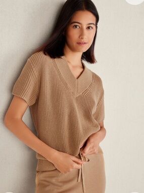 Haven Well Within Organic Cotton V-Neck Sweater in Camel Size Medium
